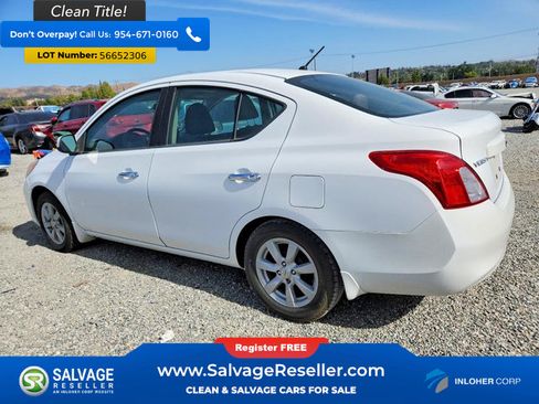 Used 2012 Nissan Versa FWD image 3