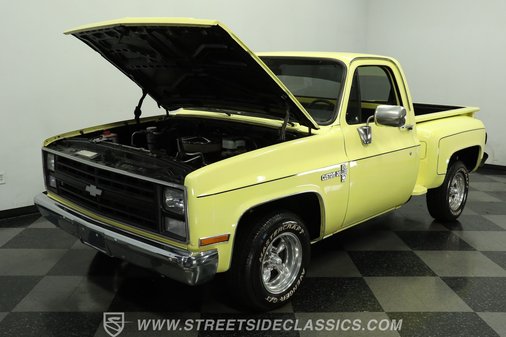 Used 1987 Chevrolet Silverado 1500 1500 RWD image 29