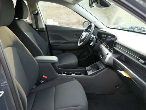 New 2025 Hyundai Kona SEL FWD image 26