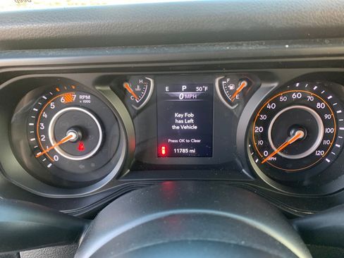 Used 2024 Jeep Wrangler Sport image 18