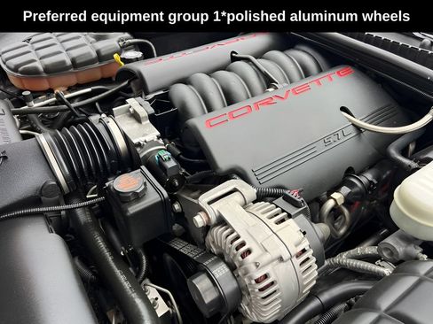 Used 2003 Chevrolet Corvette Coupe w/ Preferred Equipment Group RWD image 30