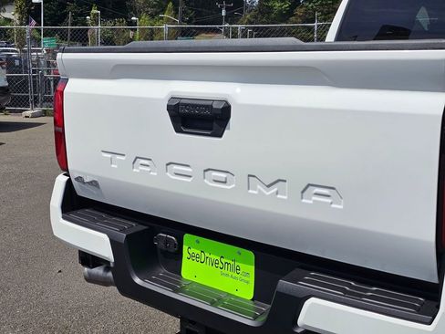 New 2026 Toyota Tacoma SR5 AWD/4WD image 13