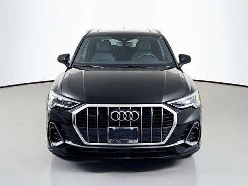 Used 2025 Audi Q3 2.0T Premium w/ Convenience Package image 6