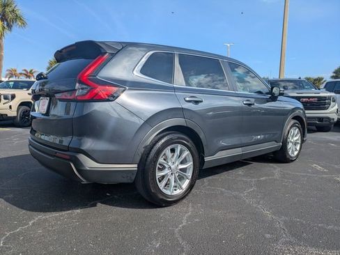 Used 2025 Honda CR-V EX-L image 4