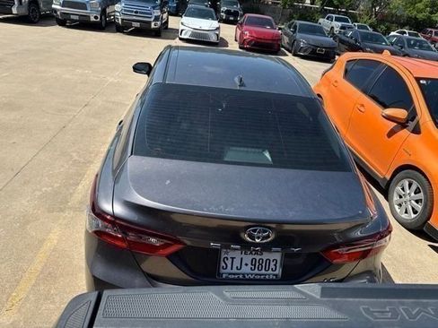 Used 2023 Toyota Camry LE FWD image 7