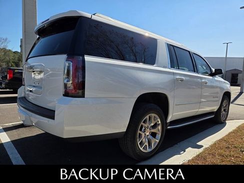 Used 2015 GMC Yukon XL SLT image 4