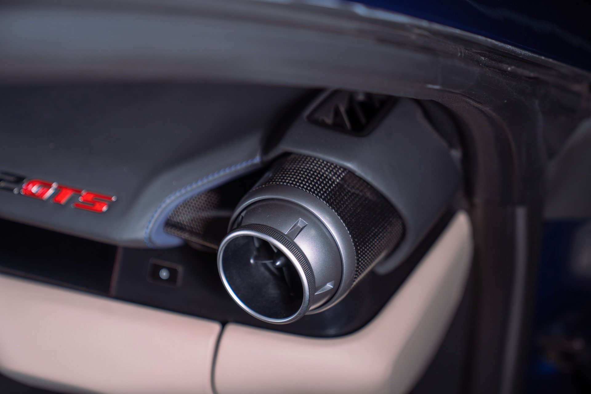 Used 2021 Ferrari 812 GTS RWD image 68