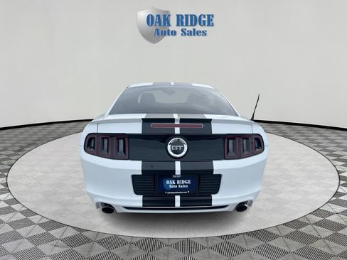 Used 2014 Ford Mustang GT RWD image 6