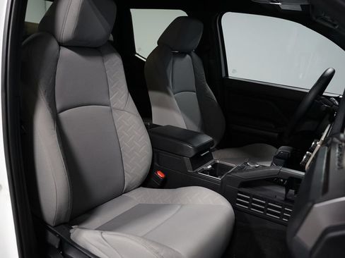 Certified 2025 Toyota Tacoma SR5 RWD image 29