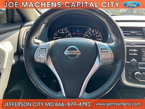 Used 2017 Nissan Altima 2.5 SV image 13