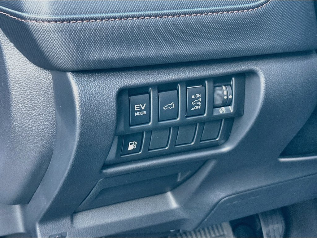 New 2026 Subaru Forester Touring AWD/4WD image 10