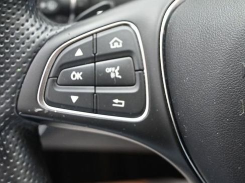 Used 2016 Mercedes-Benz C 300 4MATIC Sedan image 12