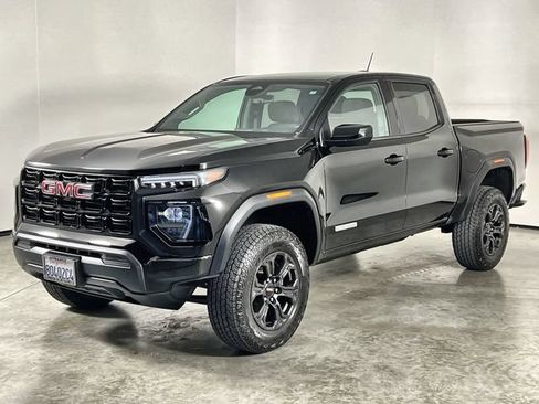 Certified 2024 GMC Canyon Elevation w/ Trailering Package RWD image 4