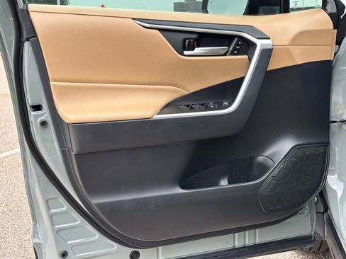 Used 2023 Toyota RAV4 XLE Premium FWD image 30