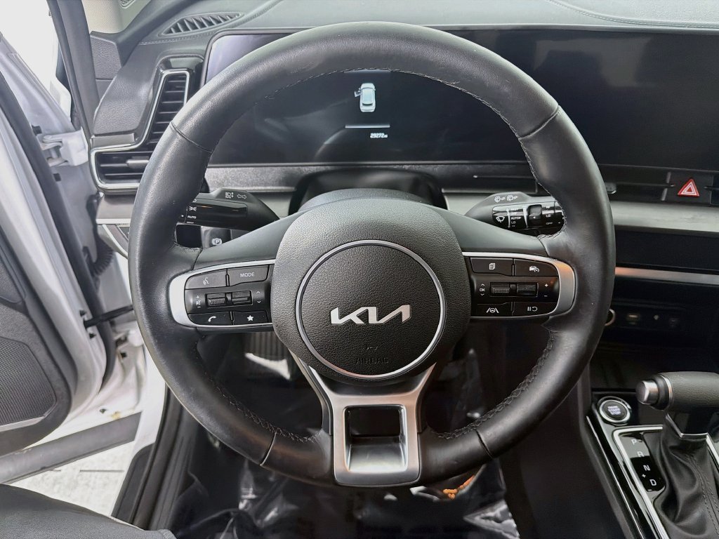 Certified 2024 Kia Sportage EX AWD/4WD image 11