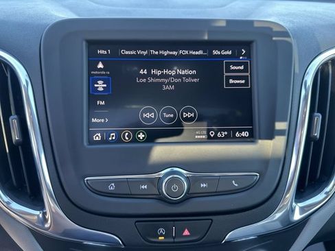 Used 2022 Chevrolet Equinox LT FWD image 14