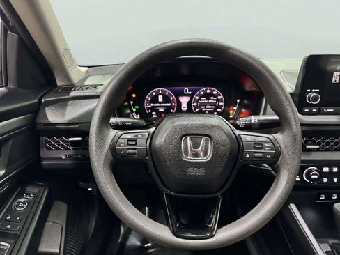 Used 2023 Honda Accord EX image 27