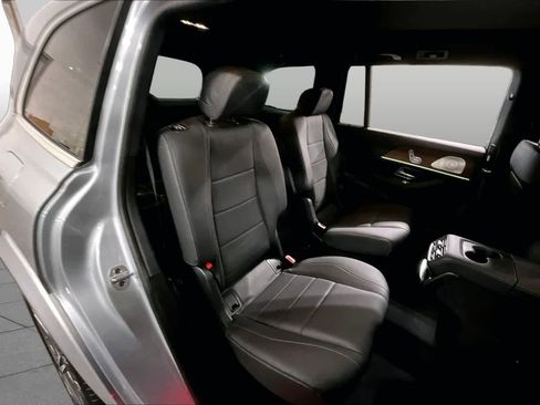Used 2025 Mercedes-Benz GLS 450 4MATIC image 20