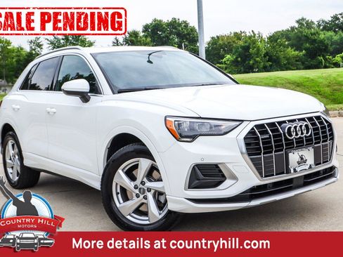 Used 2020 Audi Q3 2.0T Premium w/ Convenience Package AWD/4WD image 1
