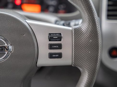 Used 2018 Nissan Frontier SV RWD image 25