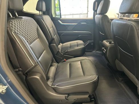 Used 2026 GMC Acadia Denali w/ Super Cruise Package AWD/4WD image 29