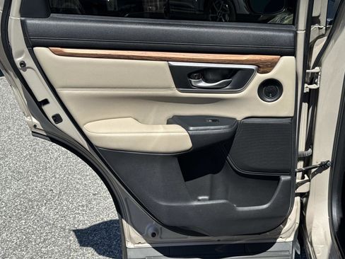 Used 2017 Honda CR-V EX-L image 13