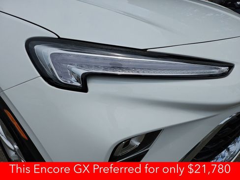 Used 2025 Buick Encore GX Preferred FWD image 13