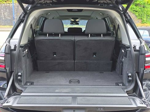 Used 2025 BMW X7 xDrive40i w/ Premium Package AWD/4WD image 14