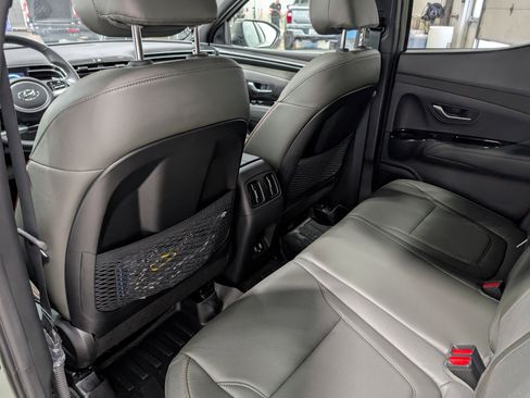 Used 2024 Hyundai Santa Cruz Limited image 17