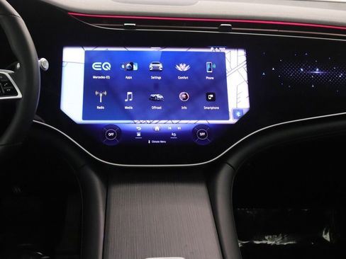 Certified 2023 Mercedes-Benz EQS 580 4MATIC SUV image 11