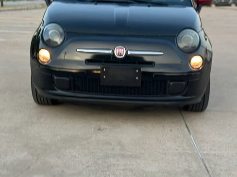 Used 2015 FIAT 500 Pop FWD image 2