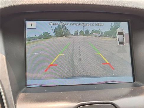 Used 2017 Ford Focus Titanium FWD image 14
