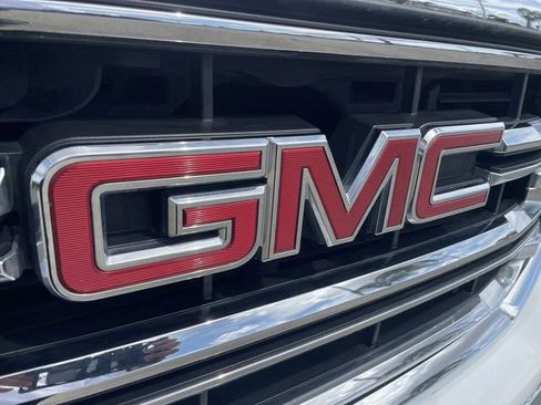 Used 2018 GMC Sierra 1500 SLT w/ SLT Premium Package AWD/4WD image 29