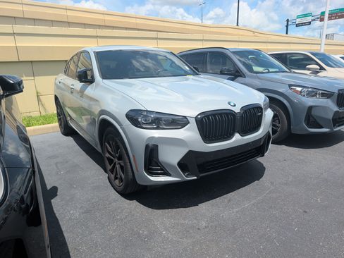 Used 2024 BMW X4 M40i w/ Shadowloine Package AWD/4WD image 1