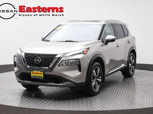 Used 2021 Nissan Rogue SL AWD/4WD image 1