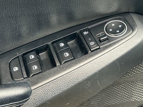 Used 2021 Kia Seltos S image 7