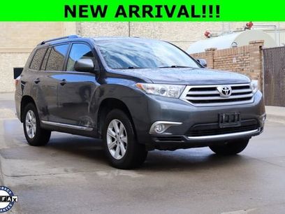 Used 2013 Toyota Highlander SE