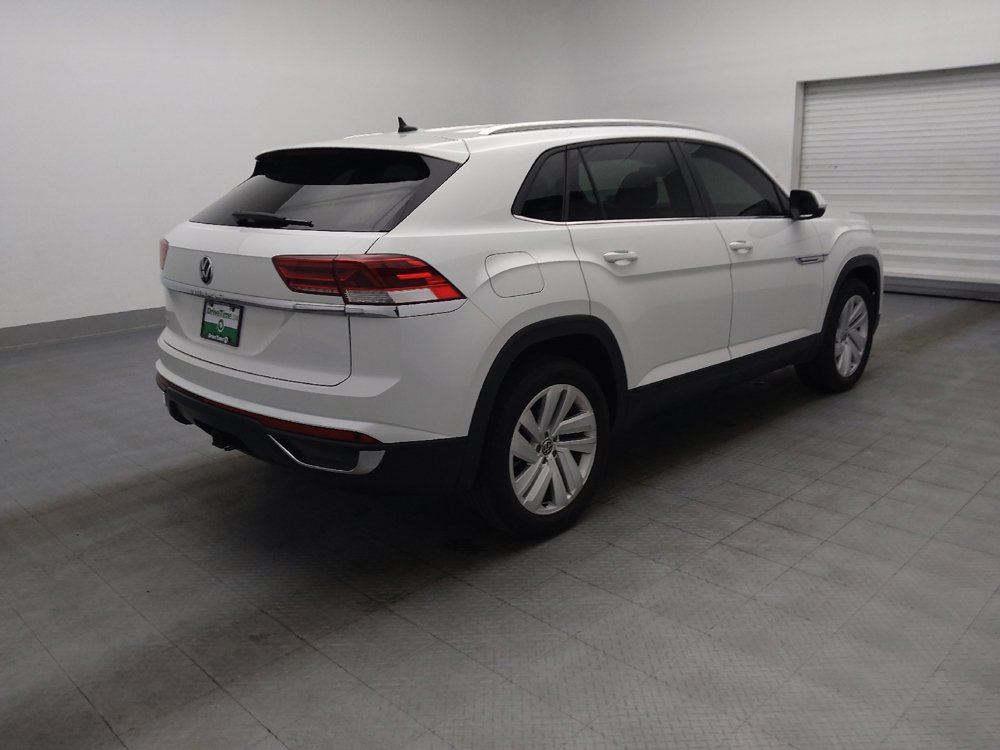 Used 2023 Volkswagen Atlas Cross Sport SE FWD image 10