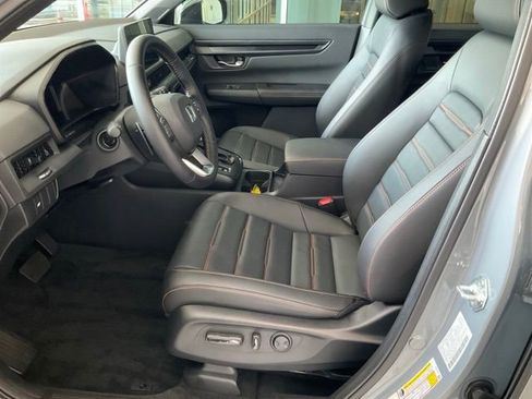 Used 2026 Honda CR-V Sport-L image 4