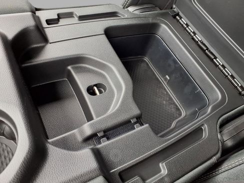 New 2026 RAM 1500 Big Horn AWD/4WD image 11