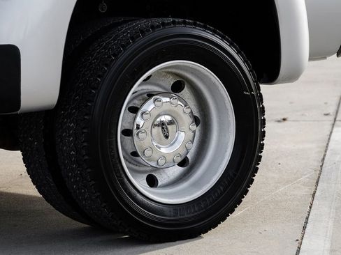 Used 2015 Ford F450 Lariat w/ Lariat Ultimate Package image 55