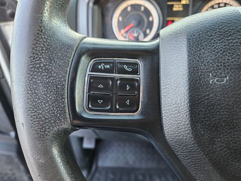 Used 2018 RAM 2500 Tradesman w/ Chrome Appearance Group image 19