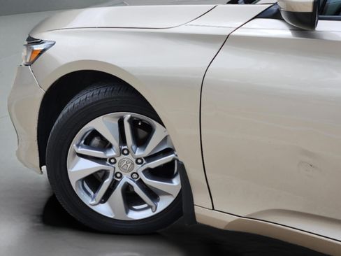 Used 2018 Honda Accord LX image 26