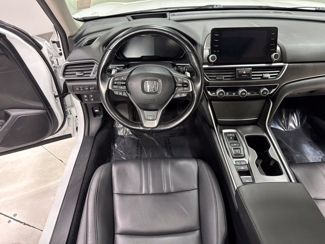 Used 2022 Honda Accord Touring image 17