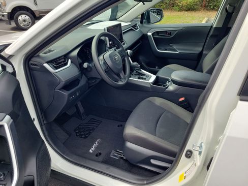 Used 2025 Toyota RAV4 LE FWD image 15