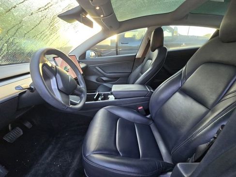 Used 2019 Tesla Model 3 Long Range AWD/4WD image 5