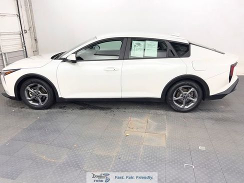 Used 2025 Kia K4 FWD image 4