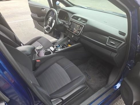 Used 2022 Nissan Leaf SV Plus FWD image 19