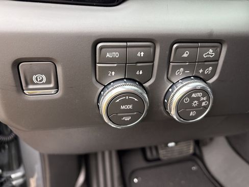 New 2026 GMC Sierra 1500 AT4 image 14