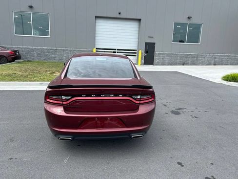 Used 2019 Dodge Charger SXT w/ Blacktop Package RWD image 4